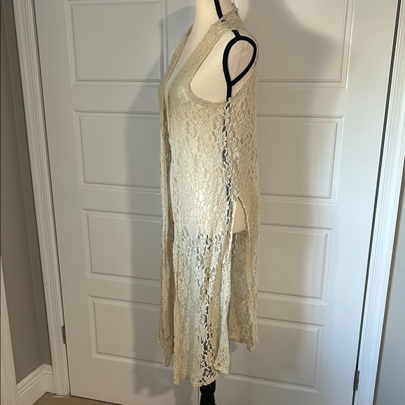 LuLaRoe Joy Cream Lace Long Cardigan Vest Sz S Stretchy - Picture 5 of 8
